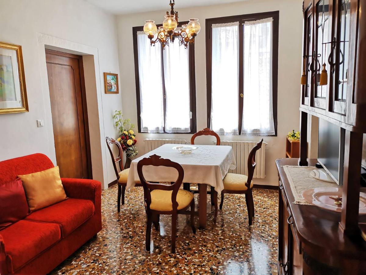 Ca' Letizia Authentic Classic In In Typical Venetian Style Appartement Venetië